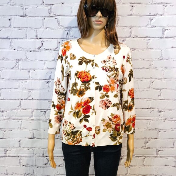 PREMISE, White cardigan with beautiful Fall floral print - Picture 3 of 10